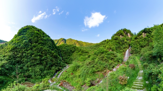 赤水源镇背景图.jpg